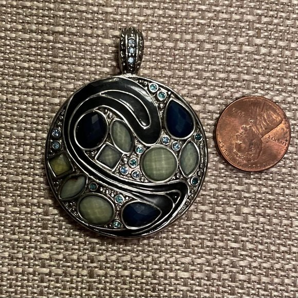 Navy Blue and Soft Green Slide/Pendent for any type of Chain - Picture 1 of 2